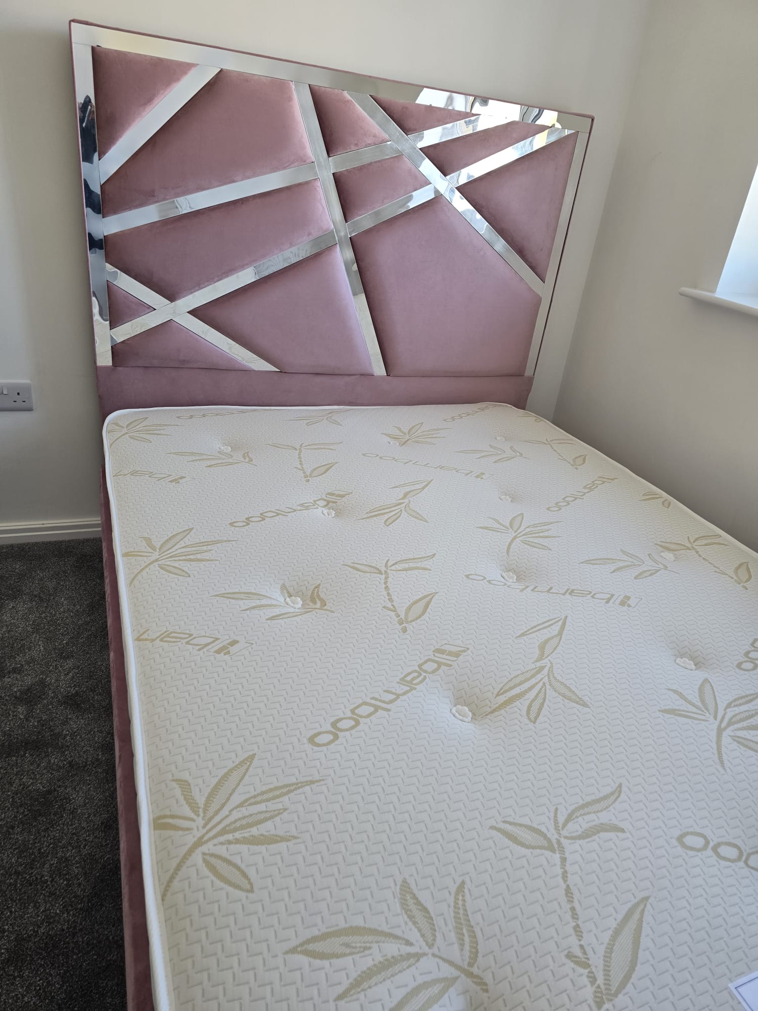Star * Bed
