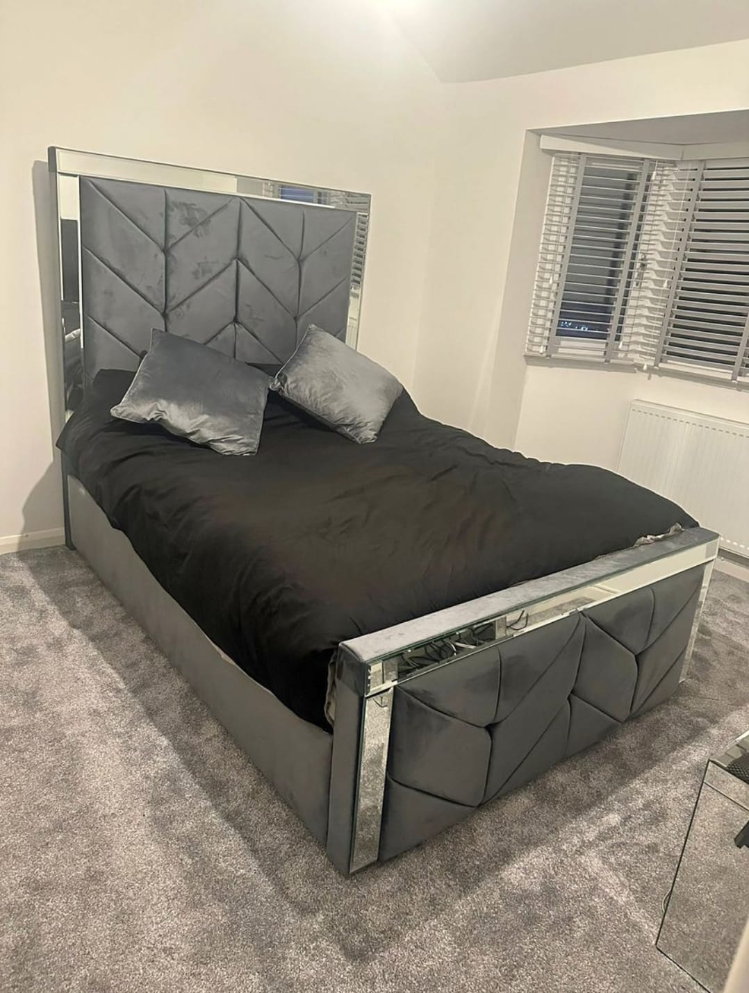 Mirror Bed - Image 4
